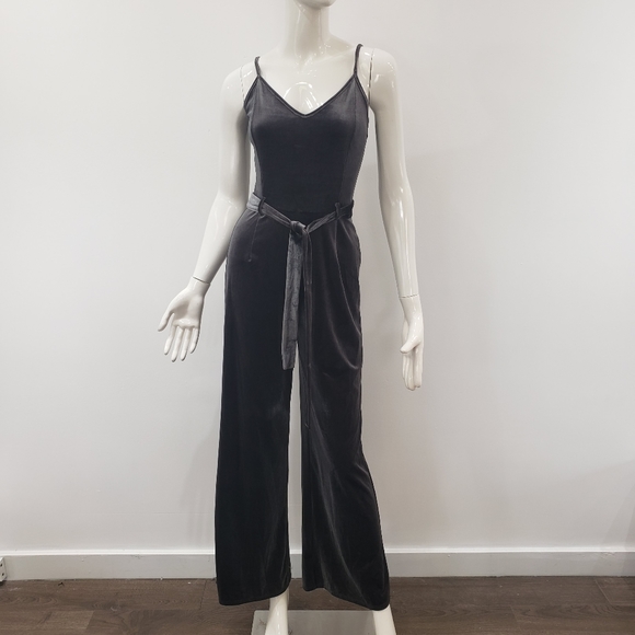 TED BAKER VELVET JUMPSUIT - Picture 1 of 6